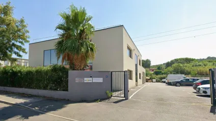 Bureaux PMR avec parkings à louer - ZA La Millone - Six-Fours - Offre immobilière - Arthur Loyd