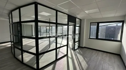 BUREAUX à VENDRE de 262 m² - Offre immobilière - Arthur Loyd