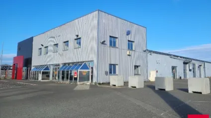 LOCATION COMMERCIAL/ACTIVITE 1833m² - Offre immobilière - Arthur Loyd