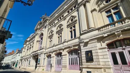 TOURS CENTRE COMMERCE A CEDER 30 M² PROXIMITE THEATRE - Offre immobilière - Arthur Loyd