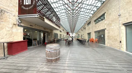 Local commercial de 650 m² à louer - Bordeaux Chartrons - Offre immobilière - Arthur Loyd