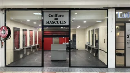 Cellule commerciale à vendre au coeur de la galerie marchande Auchan Sin-le-Noble - Emplacement stratégique à fort passage - Offre immobilière - Arthur Loyd