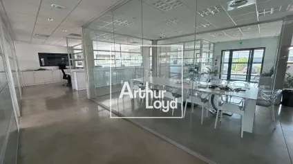 Bureaux à louer sur foncier privatif - Mercorent - Offre immobilière - Arthur Loyd