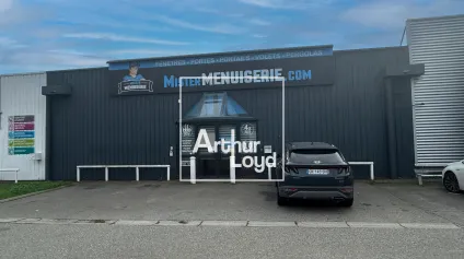 LOCAL COMMERCIAL À LA LOCATION - PORTET SUR GARONNE - Offre immobilière - Arthur Loyd