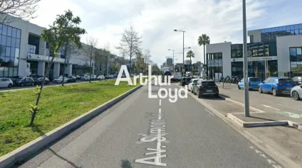 BUREAUX OU LOCAL COMMERCIAL ERP A LOUER SUR NICE 939M² - Offre immobilière - Arthur Loyd