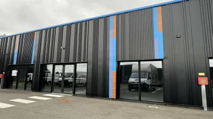 MONTBAZON ZAC DE LA GRANGE BARBIER COMMERCE A LOUER 300 M² NEUF ET FONCTIONNEL - Offre immobilière - Arthur Loyd