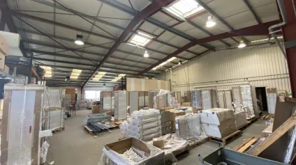 À VENDRE - LOCAL INDUSTRIEL 1560 M² - QUEVEN - Offre immobilière - Arthur Loyd