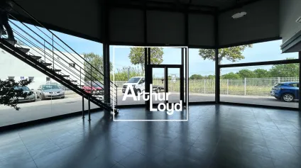 Locaux d'activité à louer - 518 m2 - Argeles - Offre immobilière - Arthur Loyd