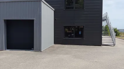 A LOUER - Parc d'activités ESTER - Bureaux rénovés de 256 m² - Offre immobilière - Arthur Loyd