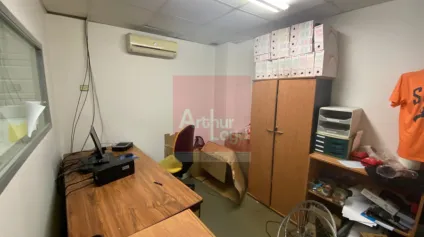 Local commercial Boe 327 m2 - Offre immobilière - Arthur Loyd