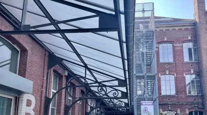 Bureaux lumineux et modulables à louer dans un immeuble sécurisé avec cahet et accessible - Zone Franche de Roubaix - Offre immobilière - Arthur Loyd