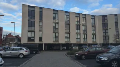 À VENDRE - ENSEMBLE IMMOBILIER TERTIAIRE - CENTRE-VILLE DE CALAIS - Offre immobilière - Arthur Loyd