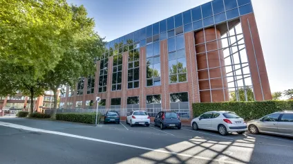 CENTRE VILLE DE SQY, Bureaux à Louer - Offre immobilière - Arthur Loyd