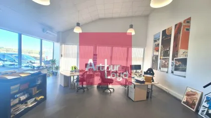 CEBAZAT / LADOUX A LOUER BUREAUX 160M² - Offre immobilière - Arthur Loyd