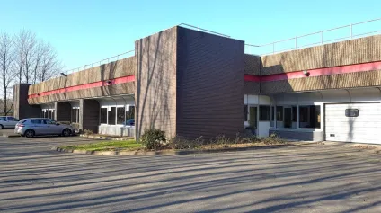 Entrepôts à louer à TRAPPES 78190 - Offre immobilière - Arthur Loyd