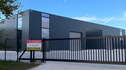 Entrepôts neuf de qualité à louer ou à vendre à la sortie de l'Autoroute A21 - Offre immobilière - Arthur Loyd