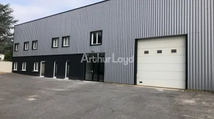 A LOUER - LOCAL D'ACTIVITÉ / COMMERCIAL - REIMS TINQUEUX - Offre immobilière - Arthur Loyd