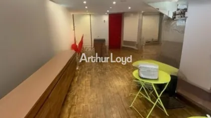 Emplacement N°1 sur le centre-ville de Reims - local commercial d'environ 70m2, disponible immédiatement. - Offre immobilière - Arthur Loyd