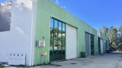 Local d'activités à LOUER sur EGUILLES - Offre immobilière - Arthur Loyd