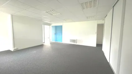 BUREAUX à LOUER de 118 m² - Offre immobilière - Arthur Loyd