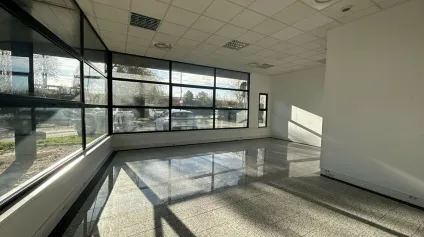 BUREAUX à LOUER de 3592 m² - Offre immobilière - Arthur Loyd