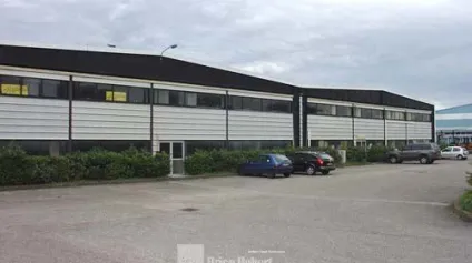 Bâtiment d'activité au coeur de la zone Vénissieux / Corbas - Offre immobilière - Arthur Loyd