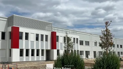 Bâtiment industriel - proche boulevard périphérique - à la location - à Vénissieux - Offre immobilière - Arthur Loyd