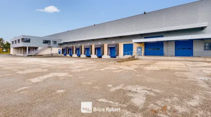 Location locaux d’activités indépendants à Miribel avec accès autoroutes - Offre immobilière - Arthur Loyd