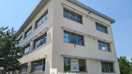 A louer - INOPOLIS - Bureaux lumineux - Saint Genis Laval - Offre immobilière - Arthur Loyd
