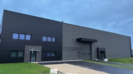 A LOUER - Bâtiment d'activités - SAINT-QUENTIN-FALLAVIER - Offre immobilière - Arthur Loyd