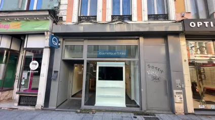 A LOUER local commercial Grand Rue Roubaix - Offre immobilière - Arthur Loyd