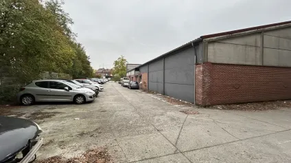 Entrepots à vendre à Anzin . Proximité Valenciennes - Offre immobilière - Arthur Loyd