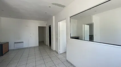 Bureaux à louer à LE VIEIL EVREUX 27930 - Offre immobilière - Arthur Loyd