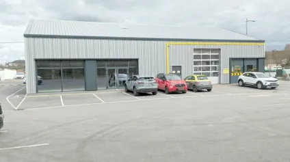 LOCAL COMMERCIAL à LOUER de 190 m² - Offre immobilière - Arthur Loyd