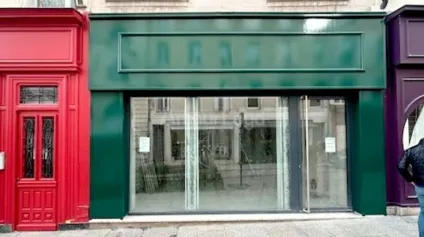 LOCAL COMMERCIAL à LOUER de 88 m² - Offre immobilière - Arthur Loyd