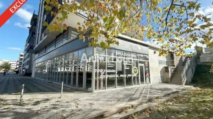 LOCAL COMMERCIAL à VENDRE de 563 m² - Offre immobilière - Arthur Loyd