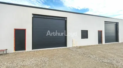 A louer, 2 entrepôts d'environ 160m2 chacun secteur ZI Parc Colbert à Reims - Offre immobilière - Arthur Loyd