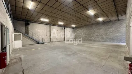 Local d'activité à louer à Chambéry avec une excellente visibilité - Offre immobilière - Arthur Loyd