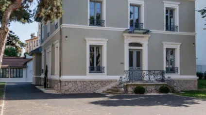 A vendre - Bâtiment indépendant - Lyon 8ème - Offre immobilière - Arthur Loyd