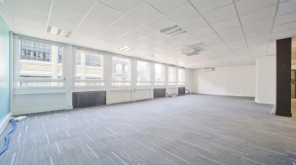 Bureaux à louer à PARIS 75008 - Offre immobilière - Arthur Loyd
