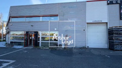 LOCAL D'ACTIVITÉ AVEC BELLE VISIBILITÉ - À LOUER - TOULOUSE - Offre immobilière - Arthur Loyd