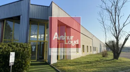 Local industriel rare à 20 km de Troyes. - Offre immobilière - Arthur Loyd