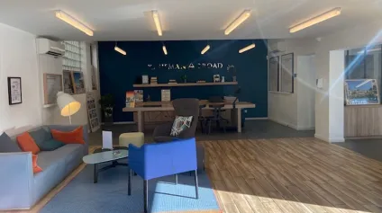 LOCAL A LOUER - Offre immobilière - Arthur Loyd