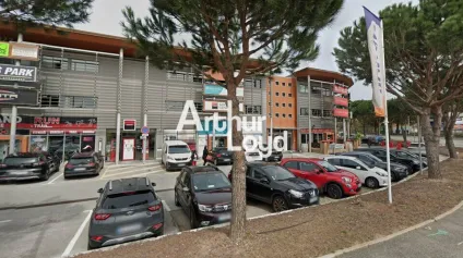 Bureaux à louer 95 m² - ZI LA PALUD - Fréjus - Offre immobilière - Arthur Loyd