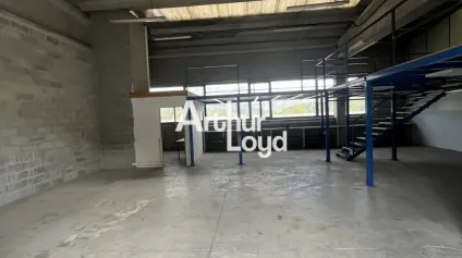 Location local d'activité 300 m² - Antibes - Offre immobilière - Arthur Loyd