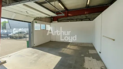 A LOUER Local d'activités / Dépôt - Offre immobilière - Arthur Loyd