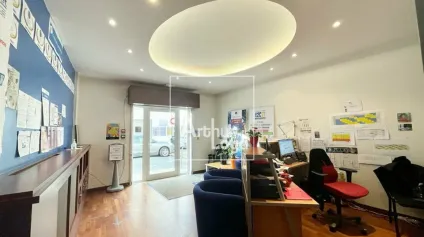 BUREAUX location à MELUN 77000 - Offre immobilière - Arthur Loyd