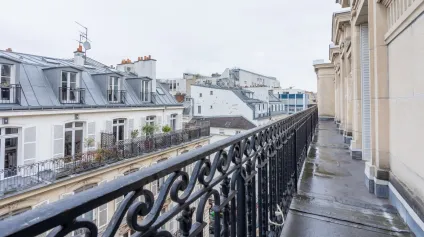Bureaux à louer à PARIS 75008 - Offre immobilière - Arthur Loyd