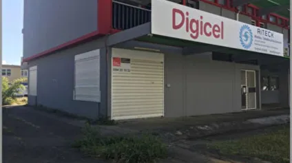 Local commercial Kourou 68 m2 - Offre immobilière - Arthur Loyd