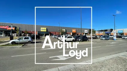 Cellule commerciale à louer - Offre immobilière - Arthur Loyd